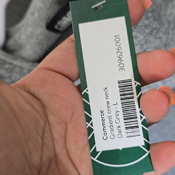 Commerce  gradient crewneck sweater size L NWT. - Picture 8 of 8